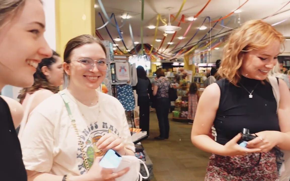 【伦敦vlog】大型网友见面！逛伦敦书店 | Sabine's Book Nook