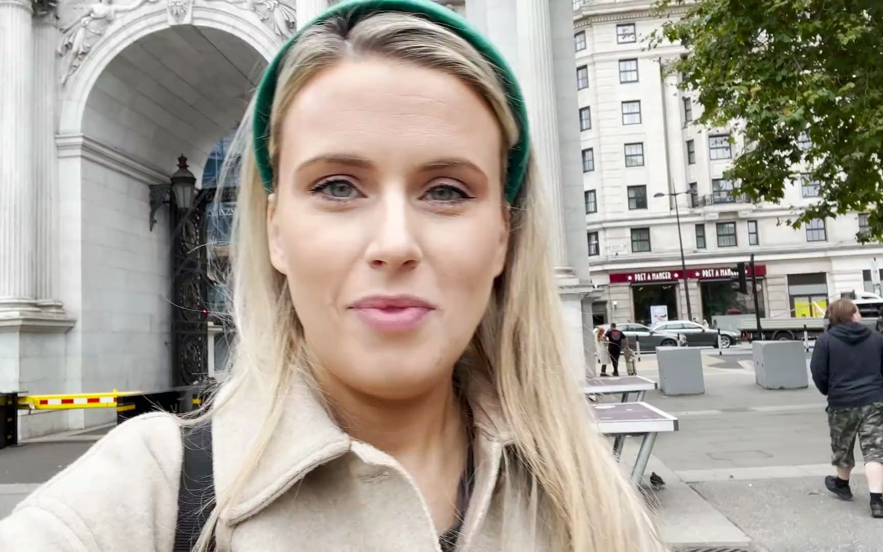 【英音】伦敦人的真实生活 | 伦敦市中心逛街 | 英文字幕